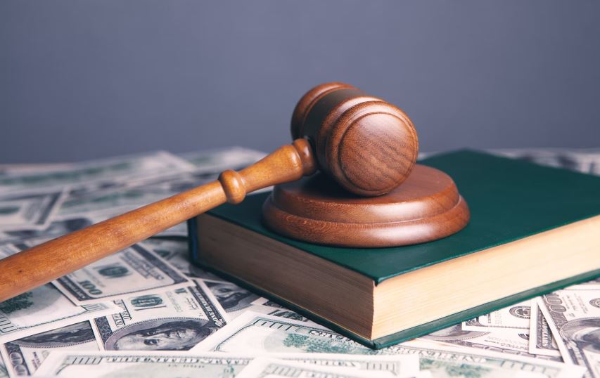 Selling-Distressed-Homes-At-Auctions